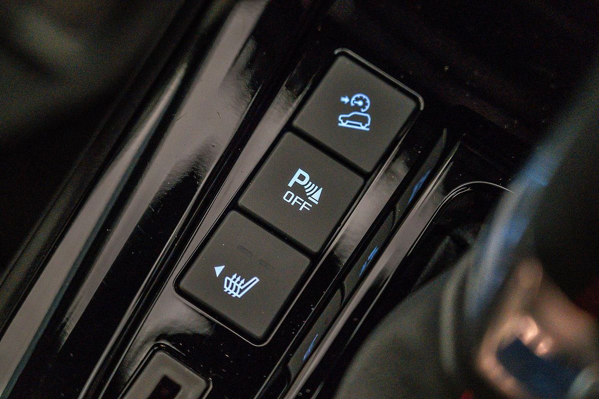 2025 Isuzu D-MAX X-TERRAIN 4X4