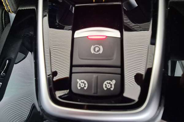 2022 Renault Koleos Black Edition HZG