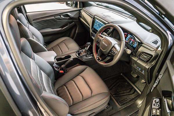 2025 Isuzu D-MAX X-TERRAIN 4X4