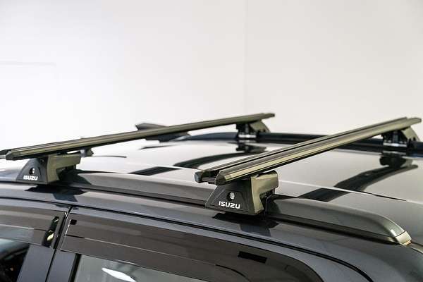 2025 Isuzu D-MAX X-TERRAIN 4X4