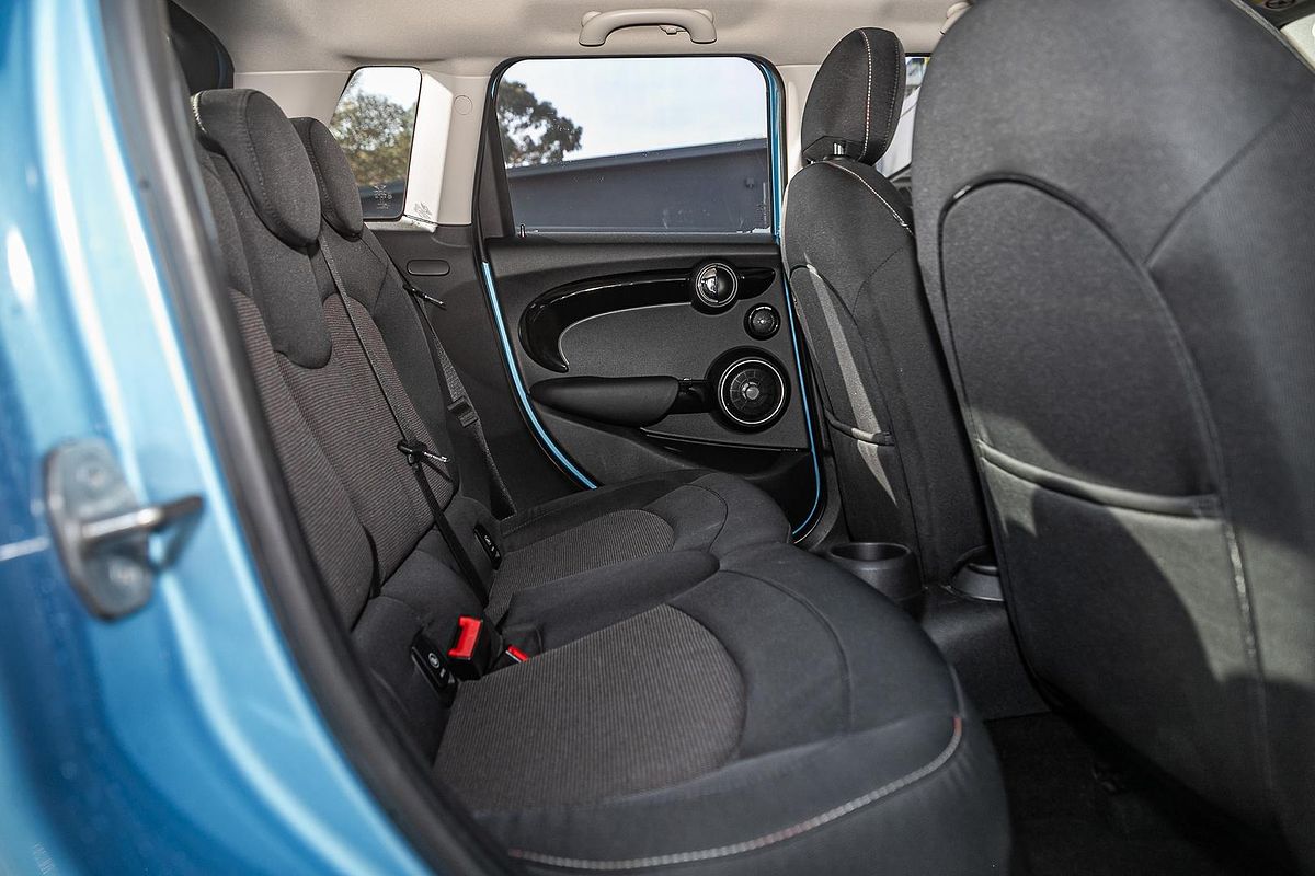 2015 MINI Hatch Cooper F55