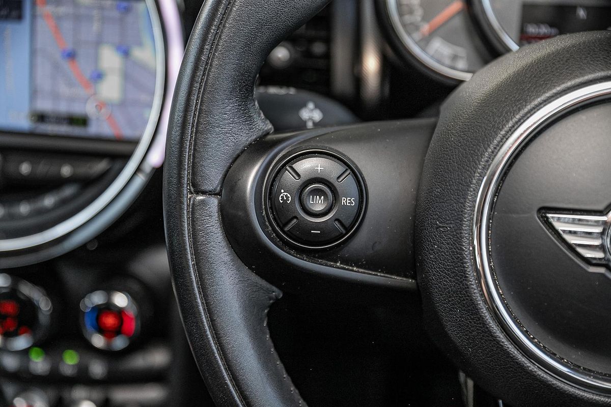 2015 MINI Hatch Cooper F55