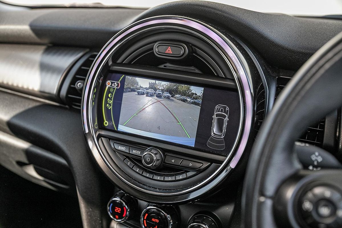 2015 MINI Hatch Cooper F55