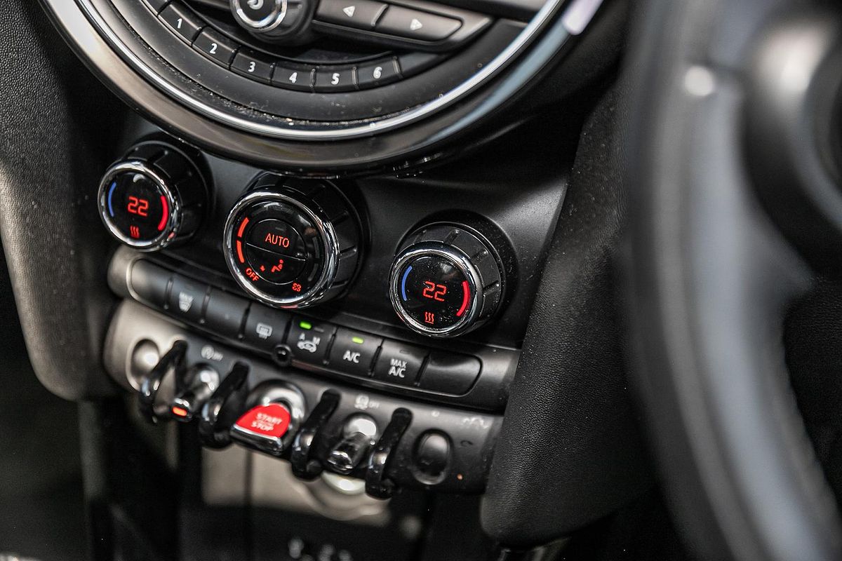 2015 MINI Hatch Cooper F55