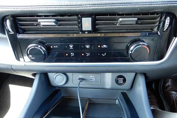 2024 Nissan X-TRAIL ST T33
