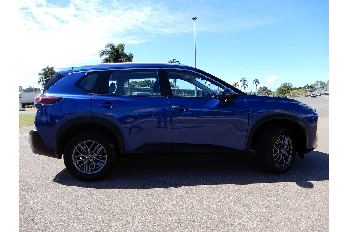 2024 Nissan X-TRAIL ST T33