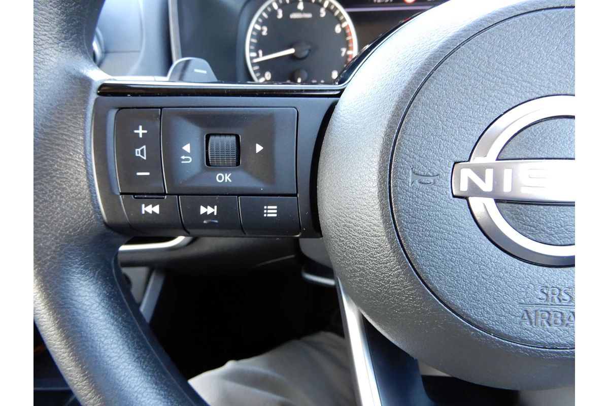 2024 Nissan X-TRAIL ST T33