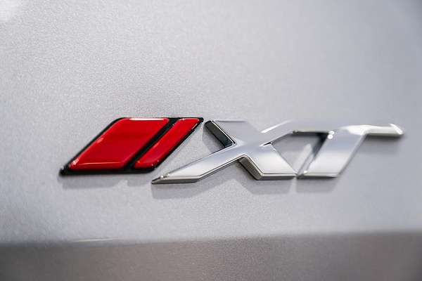 2025 Isuzu MU-X X-TERRAIN