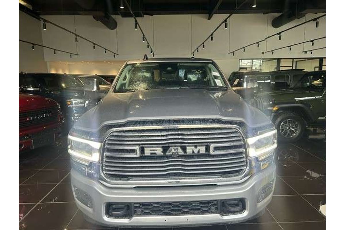 2024 RAM 2500 Laramie DJ 4X4