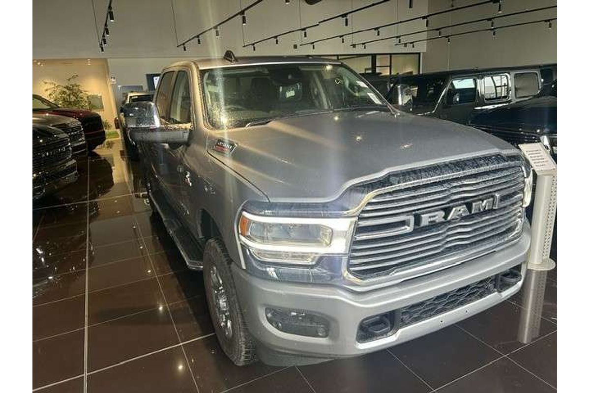 2024 RAM 2500 Laramie DJ 4X4
