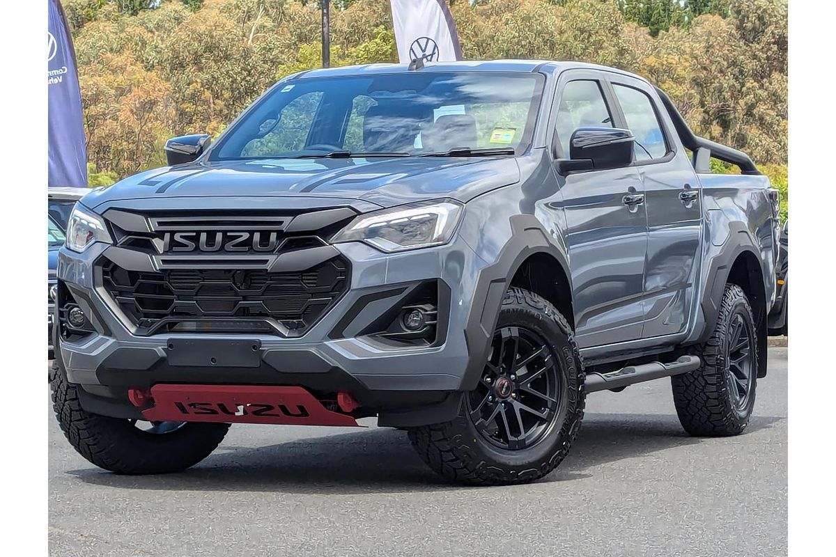 2025 Isuzu D-MAX BLADE 4X4
