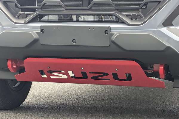 2025 Isuzu D-MAX BLADE 4X4