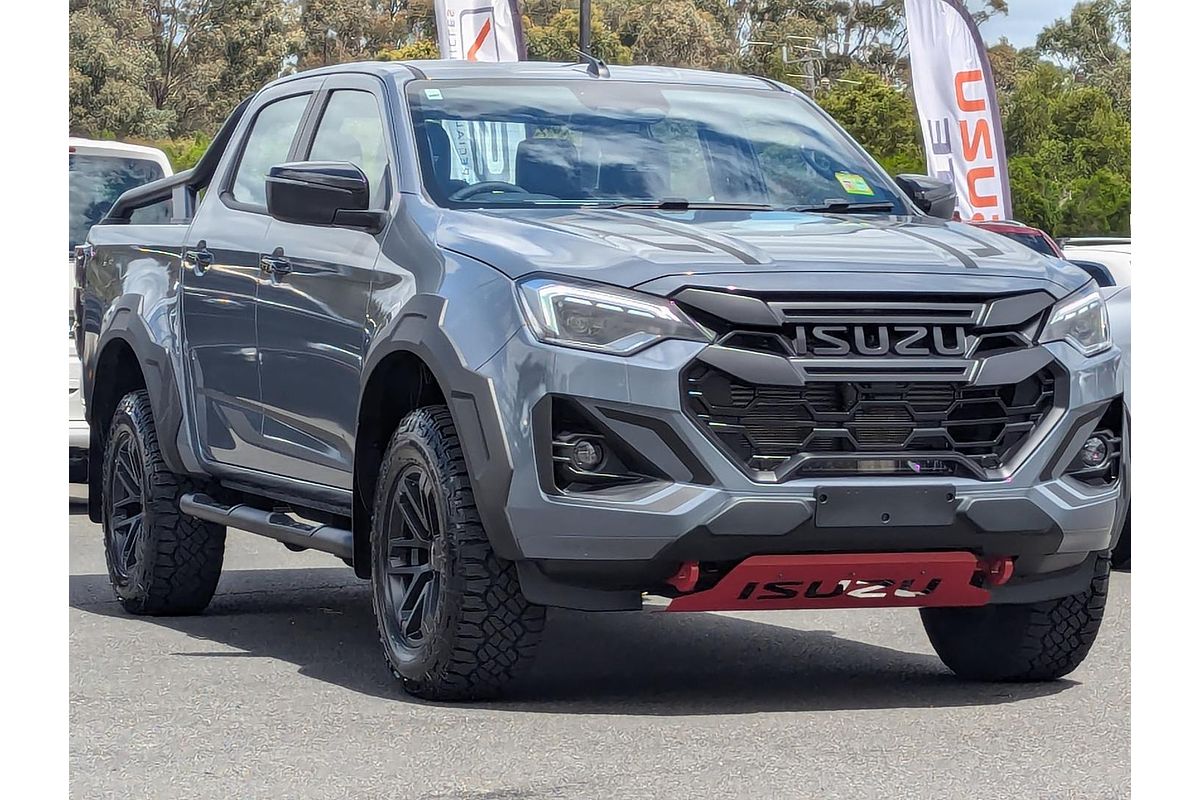 2025 Isuzu D-MAX BLADE 4X4