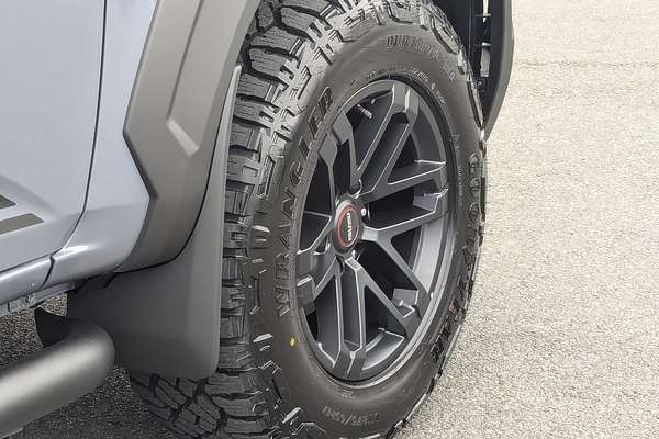 2025 Isuzu D-MAX BLADE 4X4