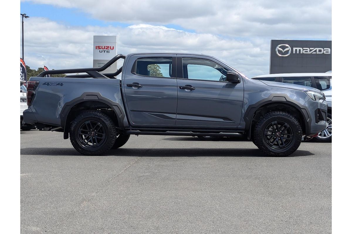 2025 Isuzu D-MAX BLADE 4X4