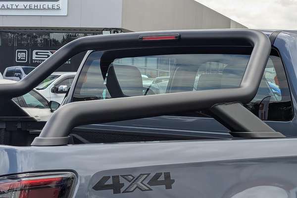 2025 Isuzu D-MAX BLADE 4X4