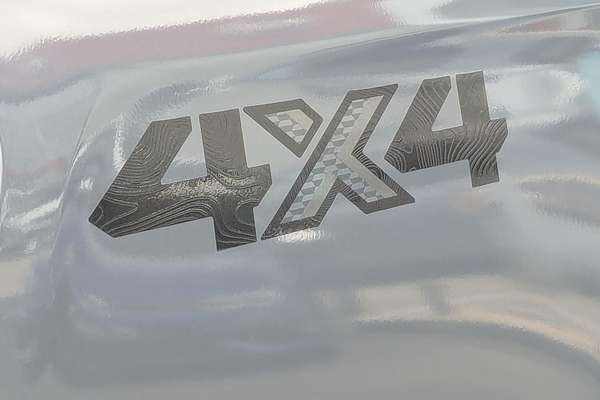 2025 Isuzu D-MAX BLADE 4X4