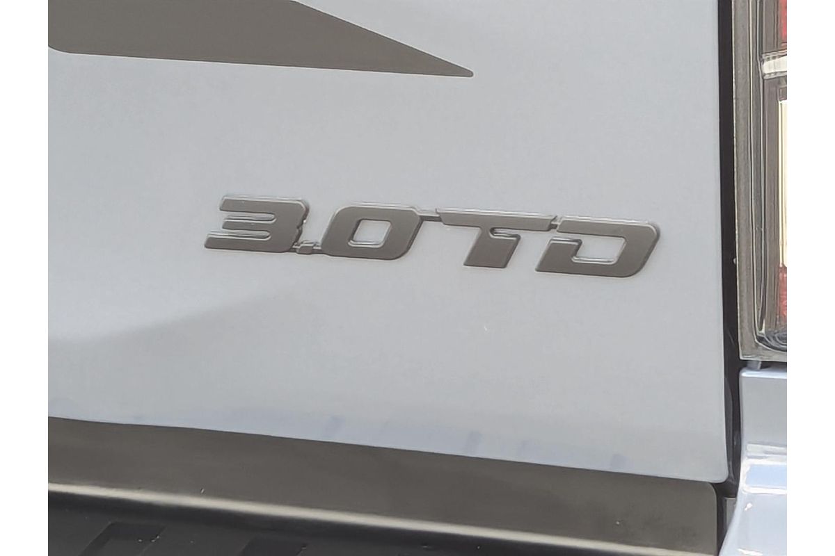 2025 Isuzu D-MAX BLADE 4X4
