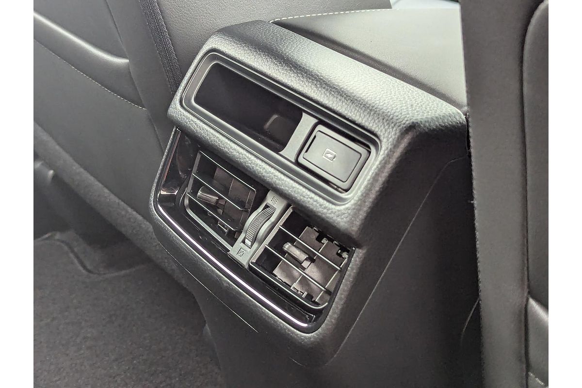 2025 Isuzu D-MAX BLADE 4X4