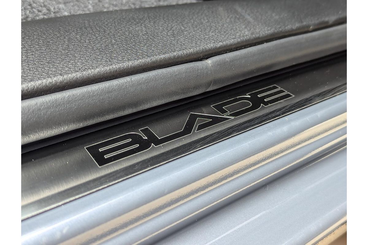 2025 Isuzu D-MAX BLADE 4X4