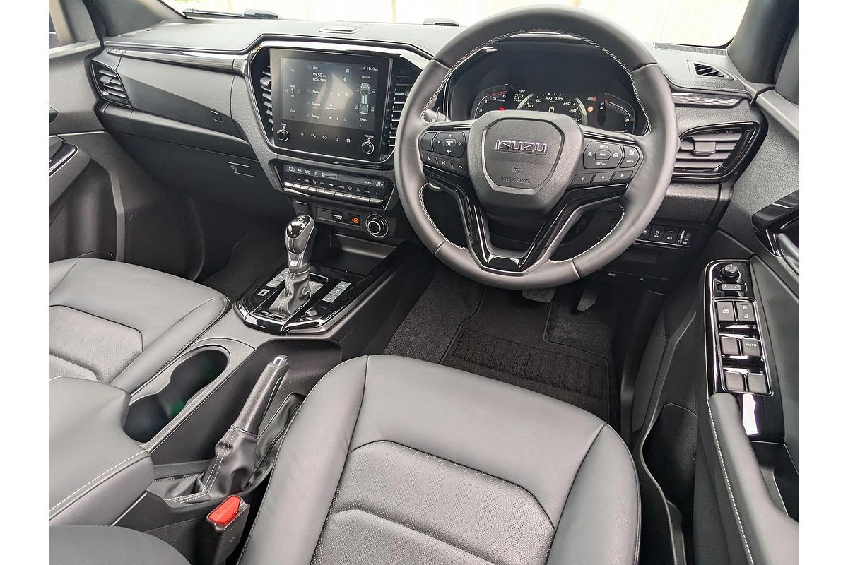 2025 Isuzu D-MAX BLADE 4X4