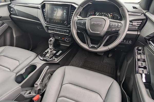 2025 Isuzu D-MAX BLADE 4X4
