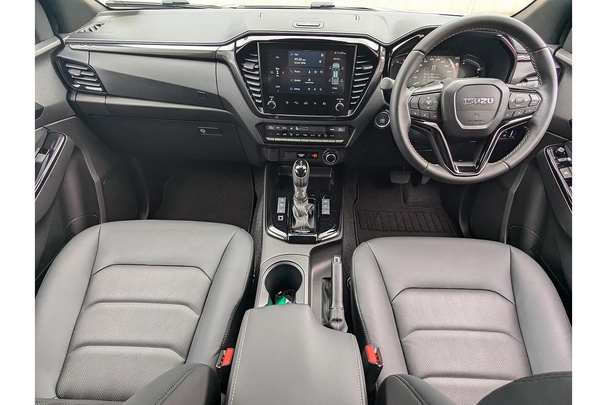 2025 Isuzu D-MAX BLADE 4X4