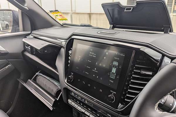 2025 Isuzu D-MAX BLADE 4X4