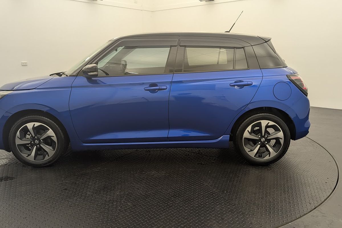 2024 Suzuki Swift Hybrid GLX UZ
