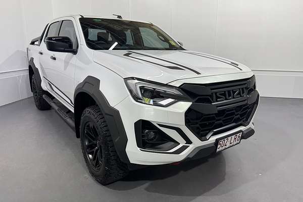 2024 Isuzu D-MAX BLADE 4X4
