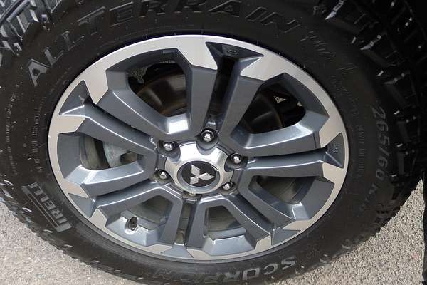 2019 Mitsubishi Triton GLS Premium MR 4X4