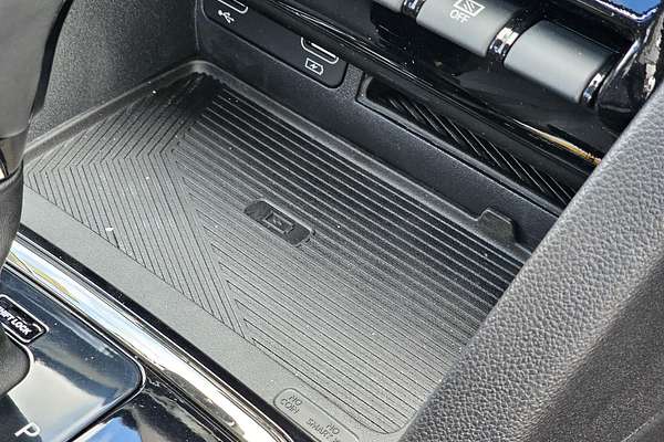 2025 Mahindra XUV700 AX7L