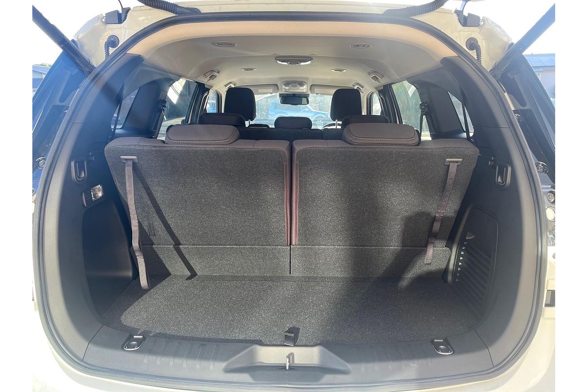 2025 Isuzu MU-X LS-U