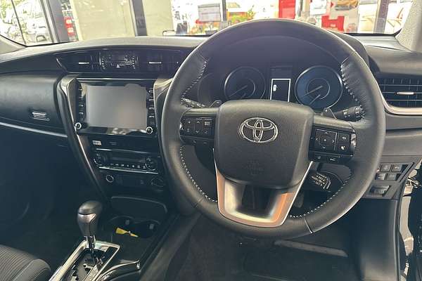 2022 Toyota Fortuner GXL GUN156R
