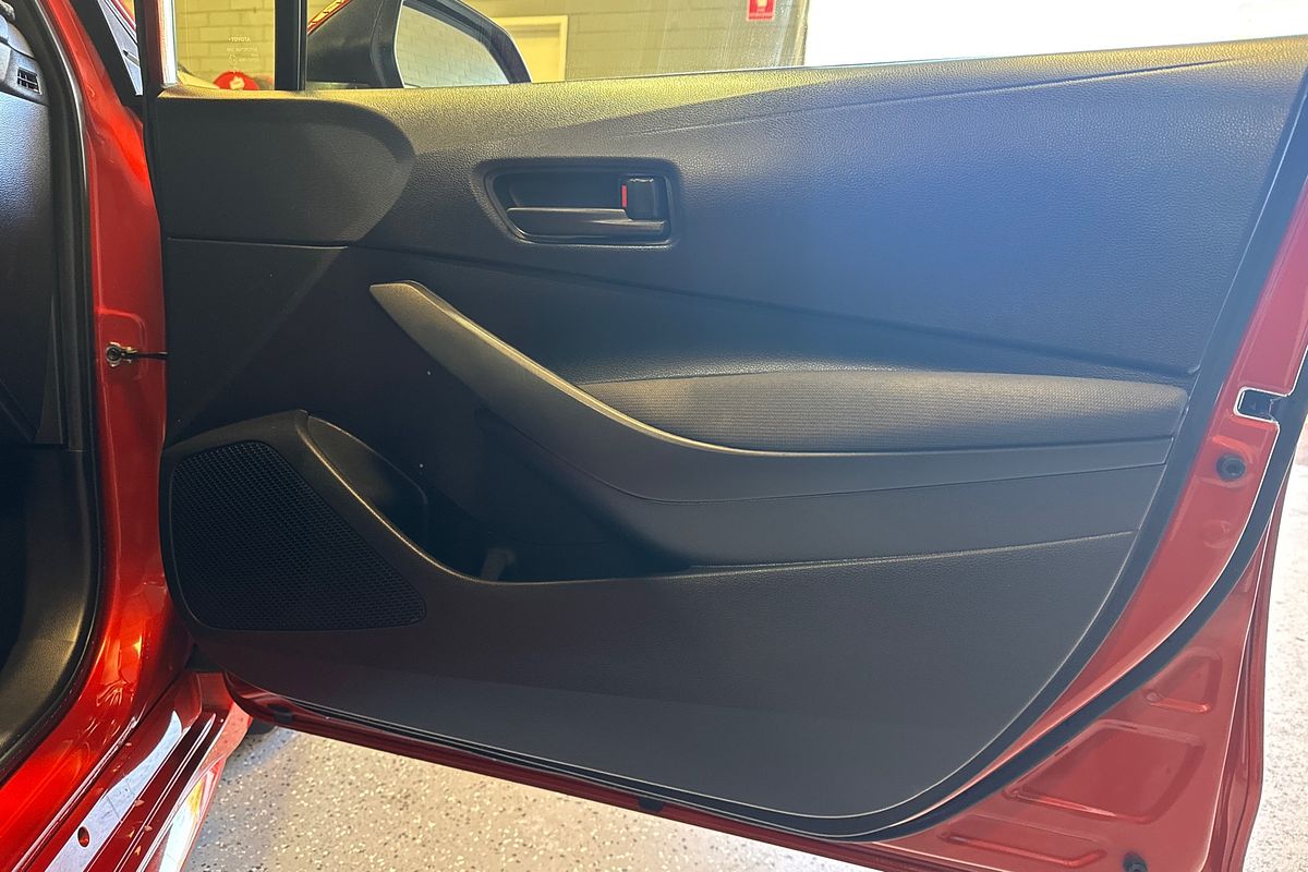 2020 Toyota Corolla Ascent Sport Hybrid ZWE211R