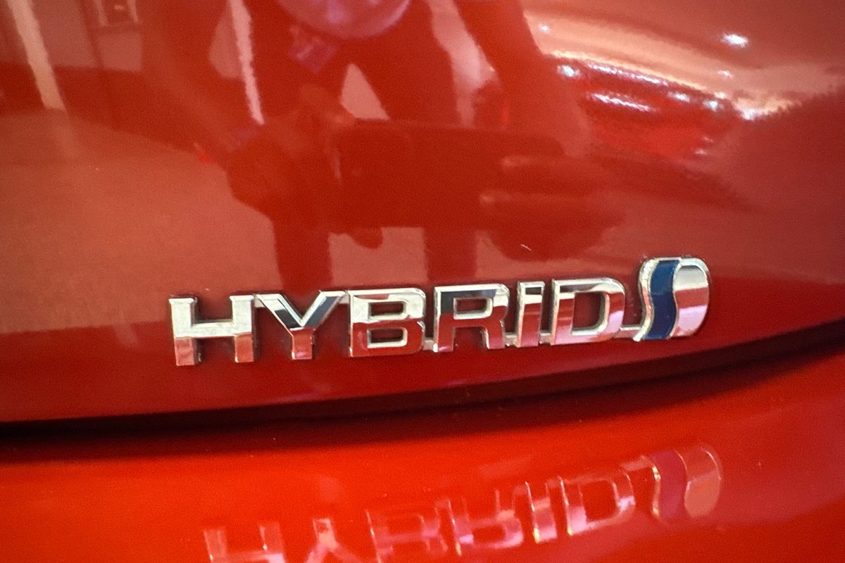 2020 Toyota Corolla Ascent Sport Hybrid ZWE211R