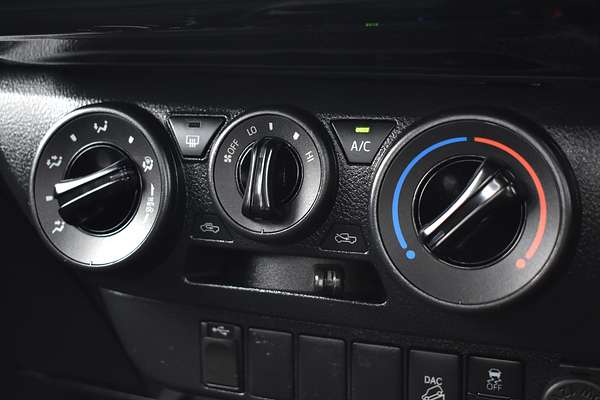 2022 Toyota Hilux SR GUN126R 4X4