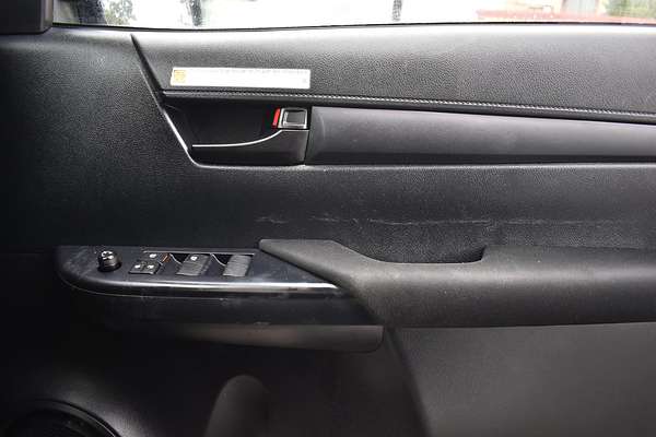 2022 Toyota Hilux SR GUN126R 4X4