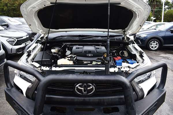 2022 Toyota Hilux SR GUN126R 4X4