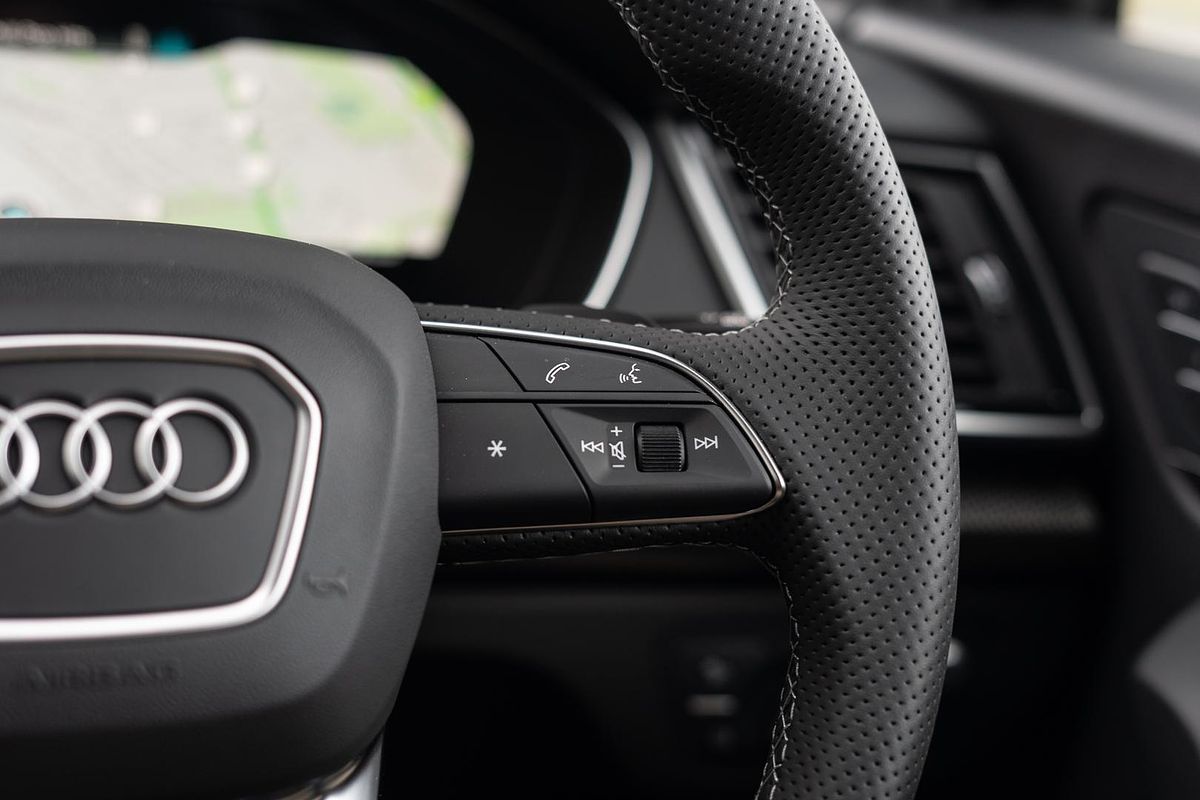2025 Audi SQ5 TDI FY