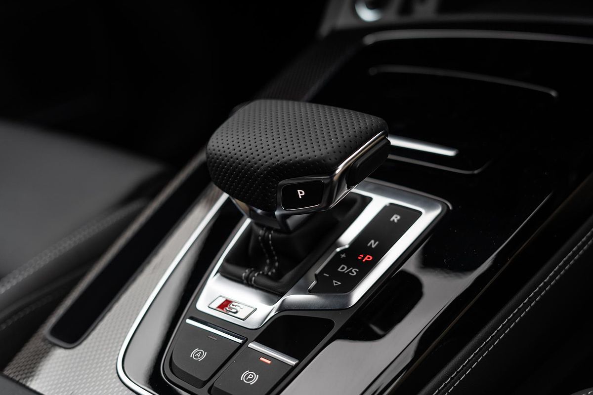 2025 Audi SQ5 TDI FY