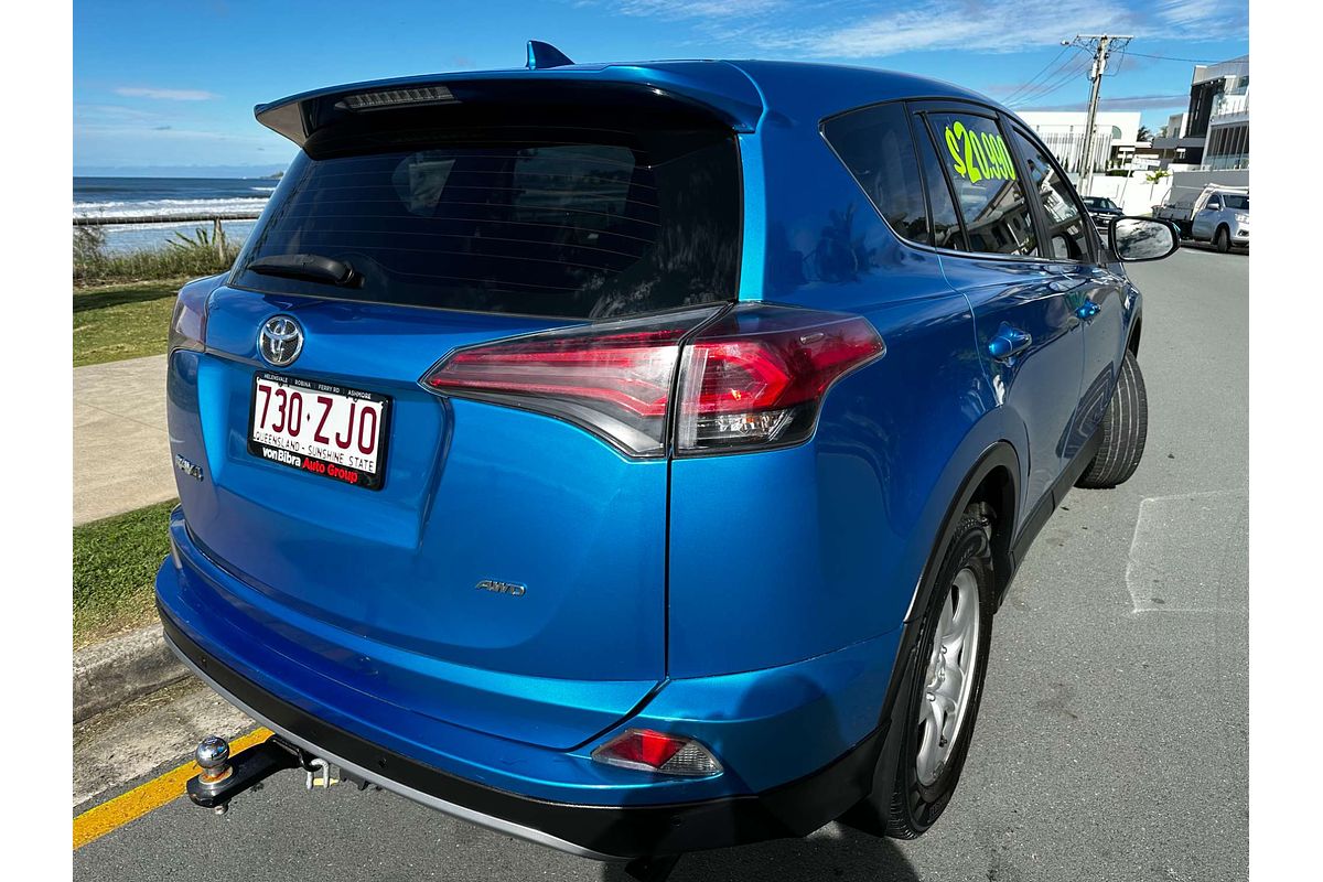 2017 Toyota RAV4 GX ASA44R