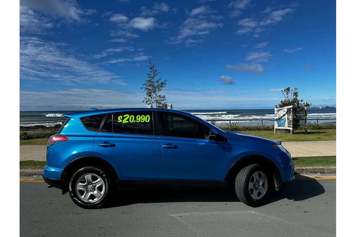 2017 Toyota RAV4 GX ASA44R