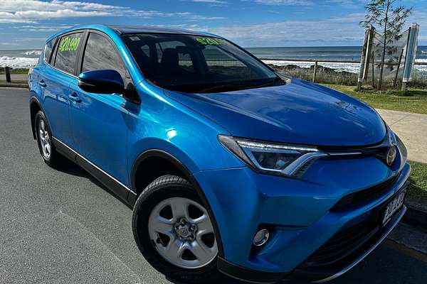 2017 Toyota RAV4 GX ASA44R