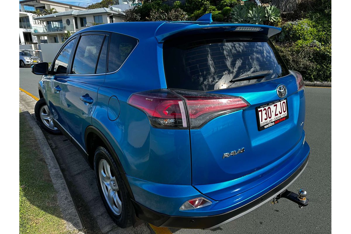 2017 Toyota RAV4 GX ASA44R