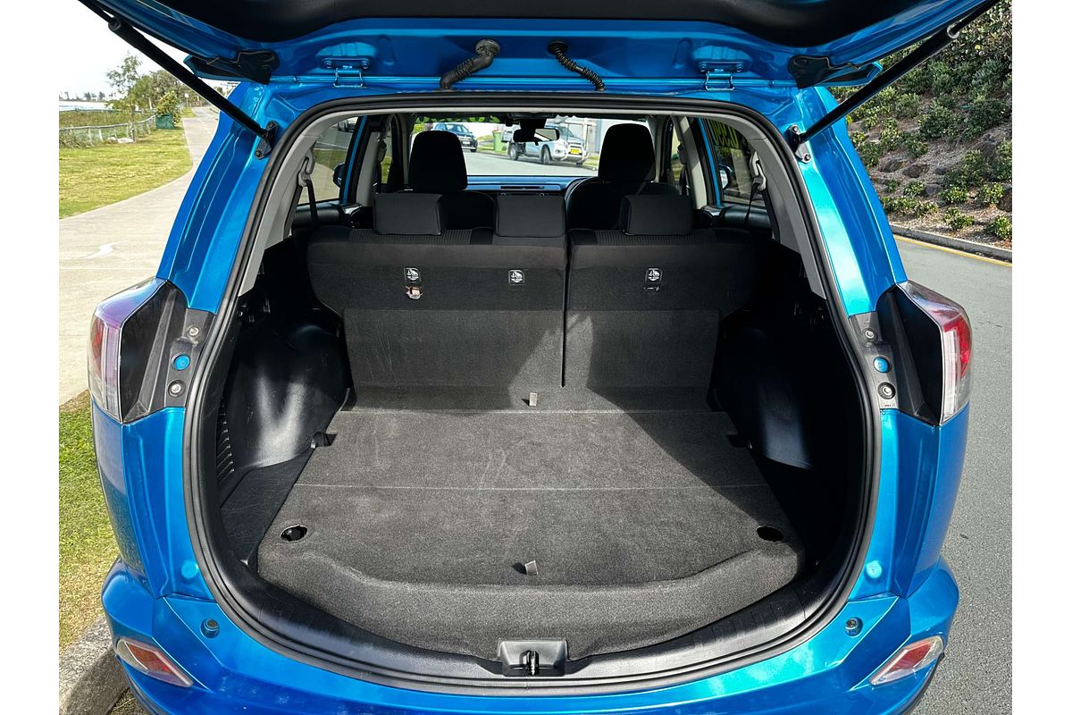 2017 Toyota RAV4 GX ASA44R