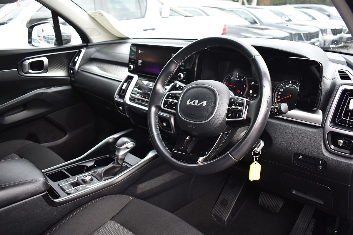 2023 Kia Sorento Sport MQ4