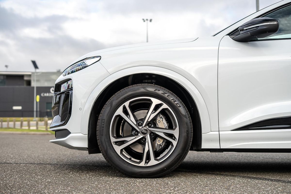 2025 Audi Q6 e-tron Performance GF
