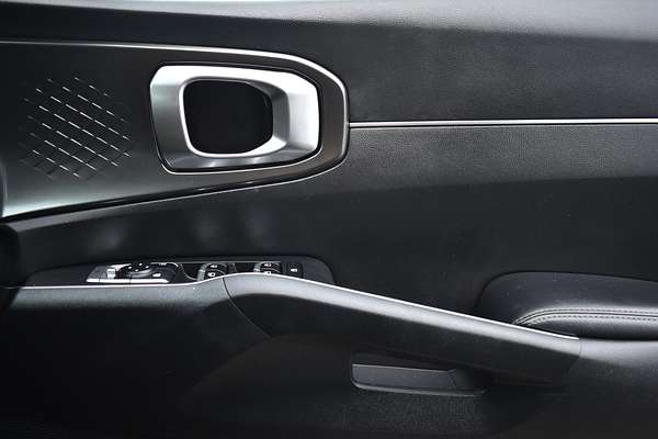 2023 Kia Sorento Sport MQ4