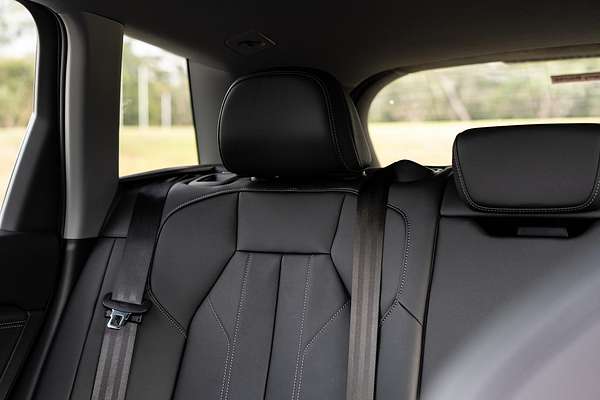 2025 Audi Q6 e-tron Performance GF